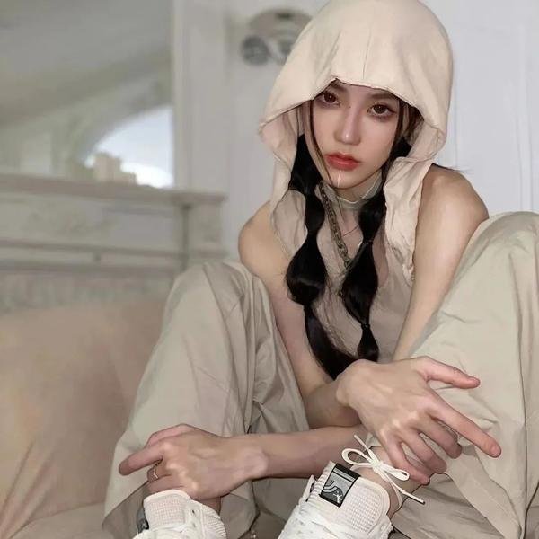 缄默嘶喊