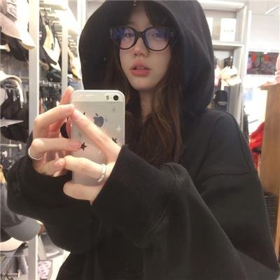 羊妈妈与狮子